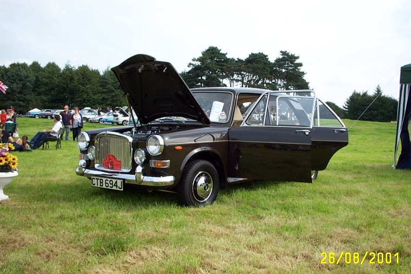 wolseley-vanden_plas_02.jpg