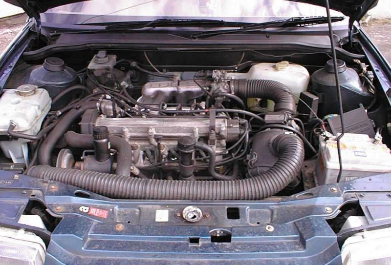 montego_silnik_02.jpg