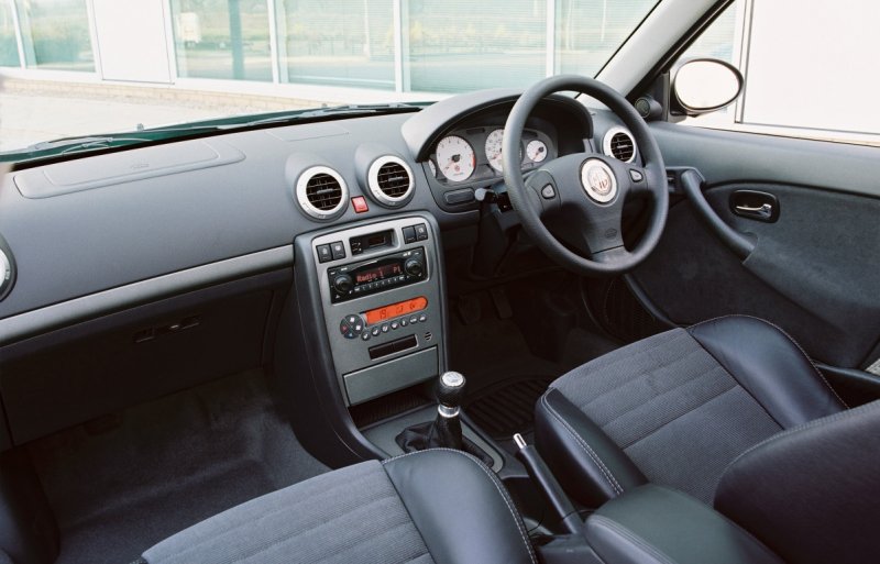 MG ZS '04