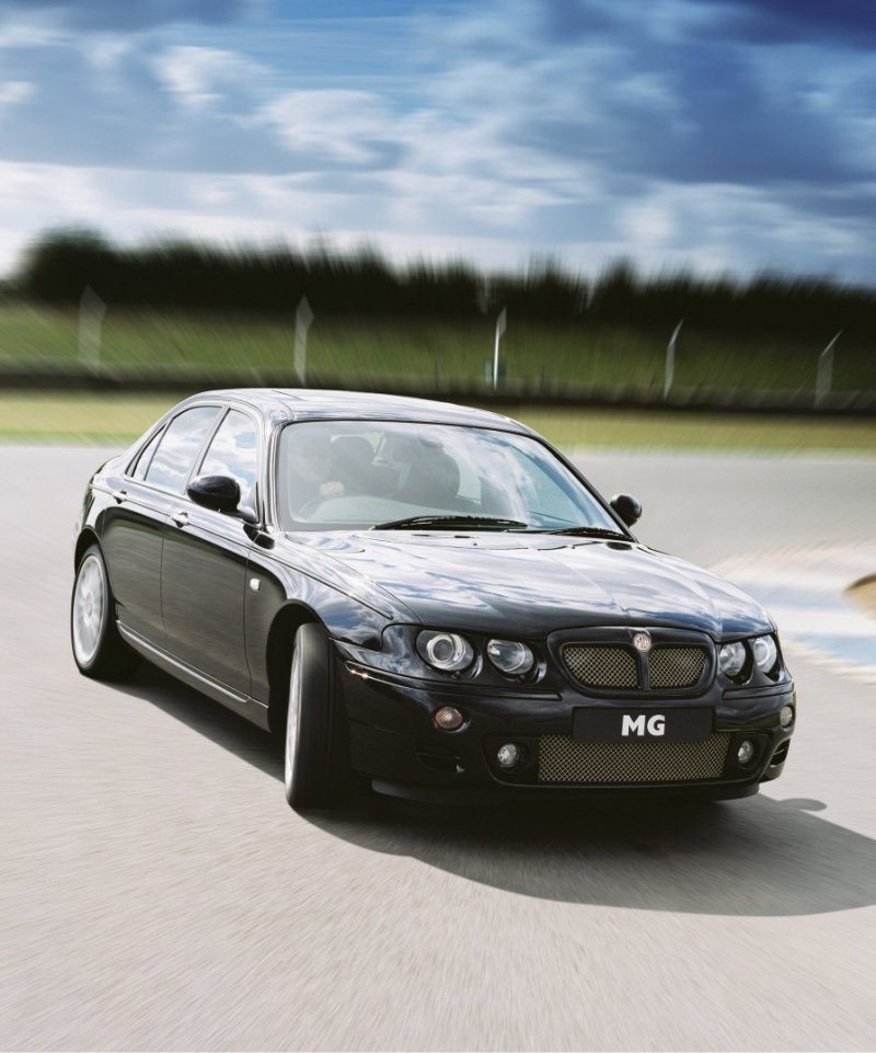 MG ZT V8 260
